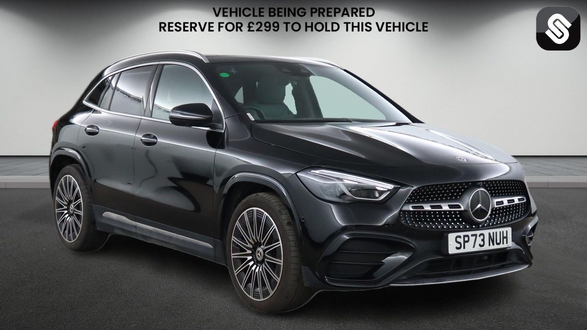 Mercedes-Benz GLA Sticky Header Image