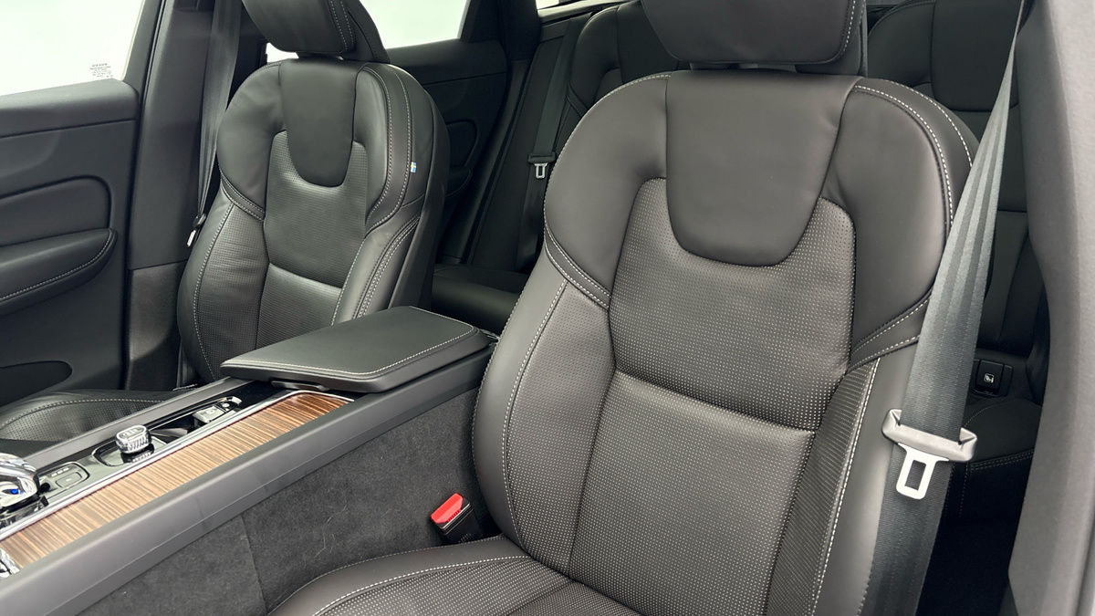 Volvo XC60 Image 7