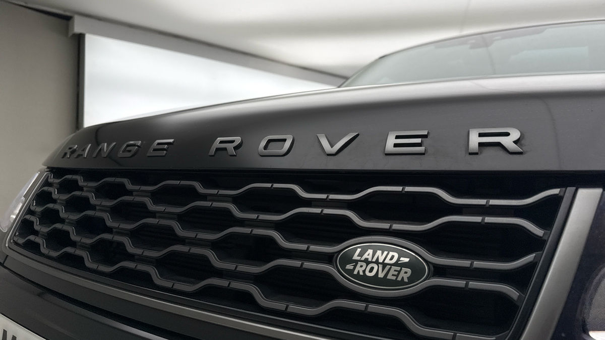 Land Rover Range Rover Sport Image 24
