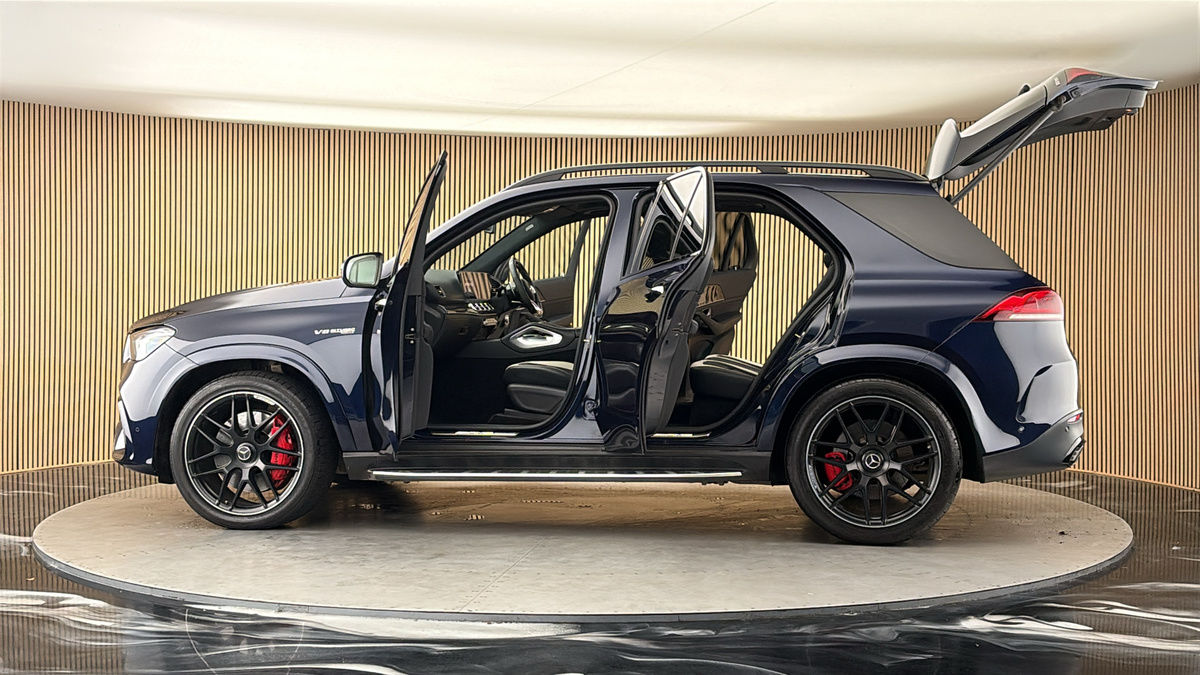 More views of Mercedes-Benz GLE