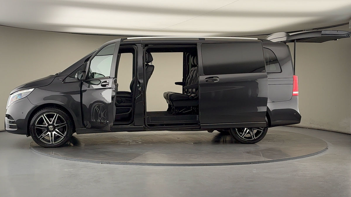 More views of Mercedes-Benz V Class