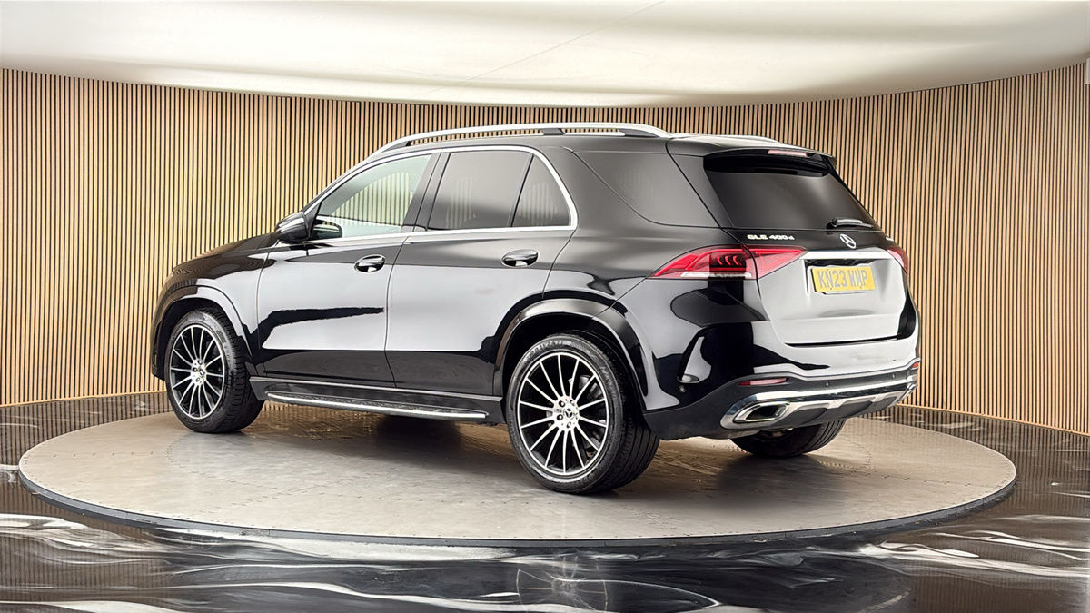 More views of Mercedes-Benz GLE