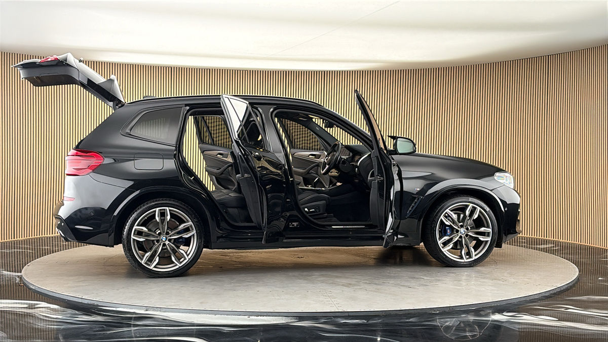 More views of BMW X3