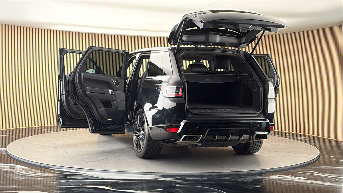 More views of Land Rover Range Rover Sport