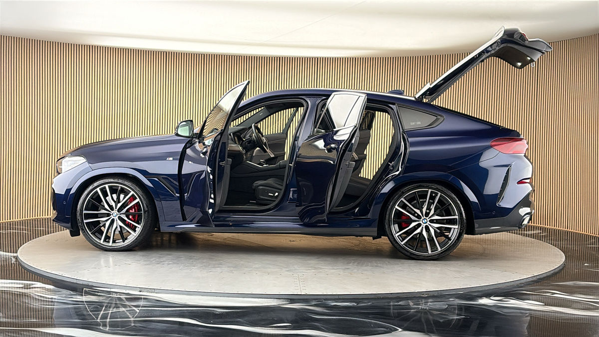 More views of BMW X6