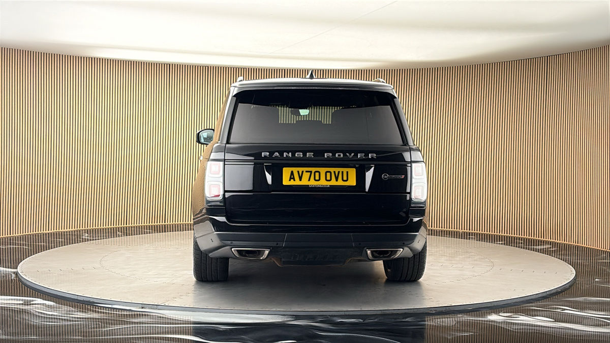 More views of Land Rover Range Rover