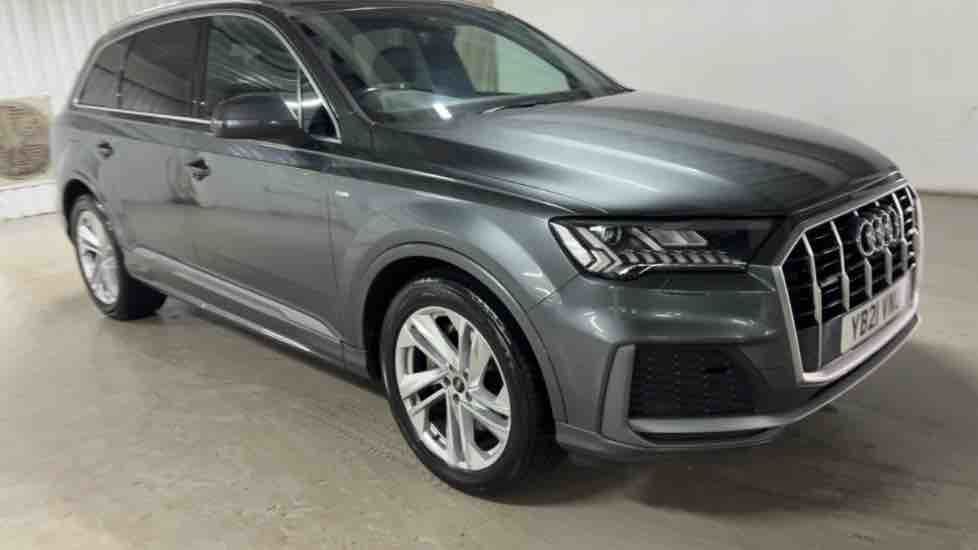 More views of Audi Q7