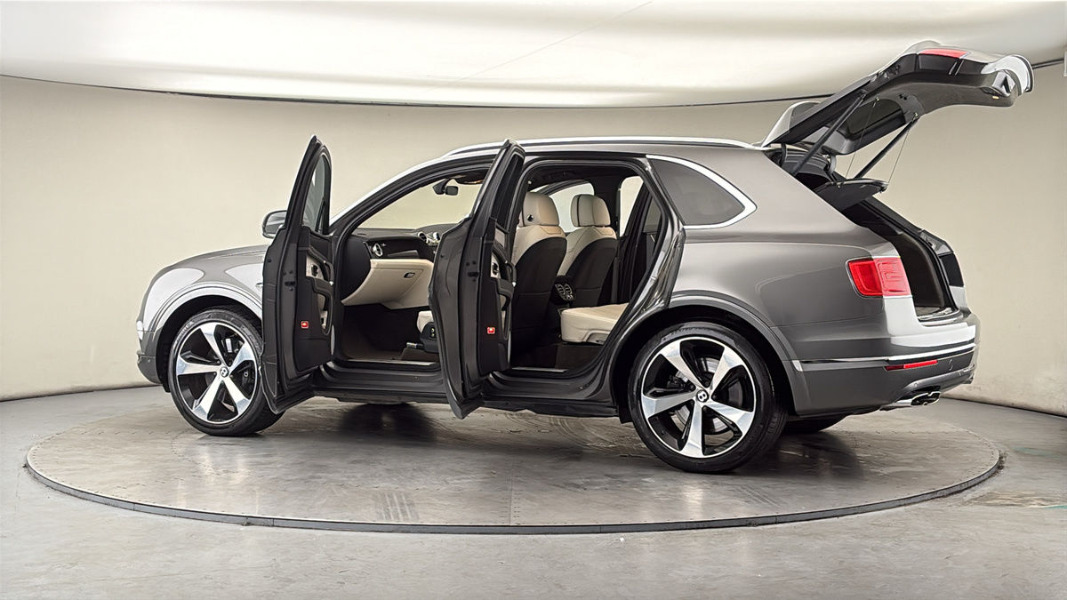 More views of Bentley Bentayga
