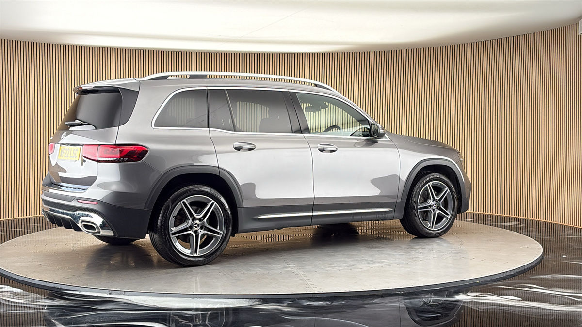 More views of Mercedes-Benz GLB