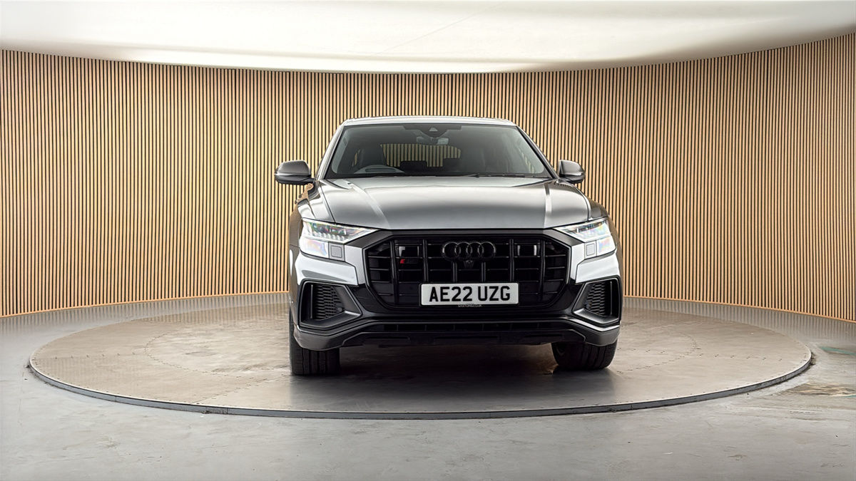 More views of Audi SQ8