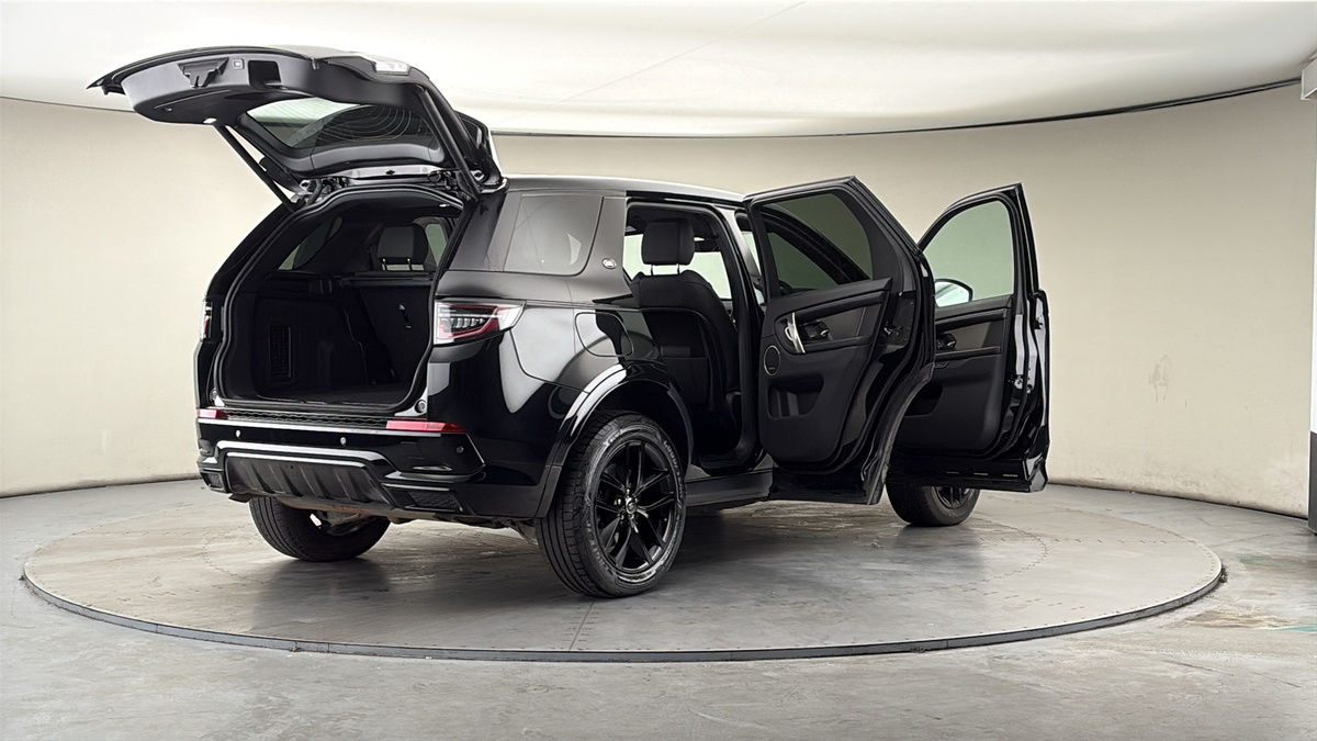 More views of Land Rover Discovery Sport