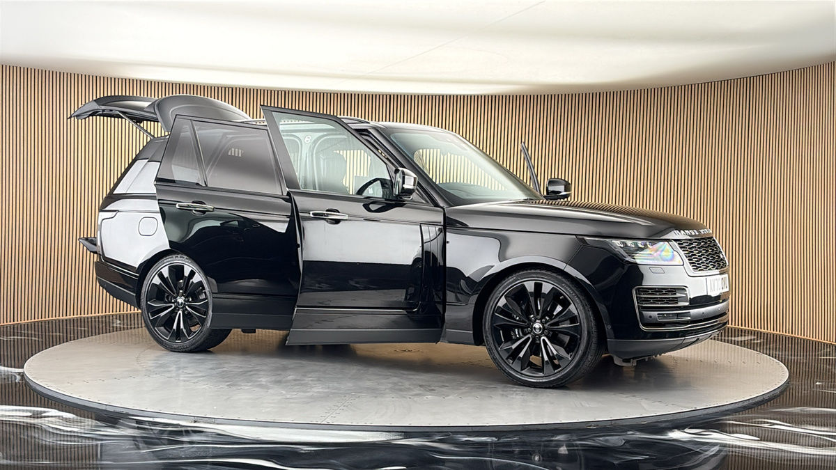 More views of Land Rover Range Rover