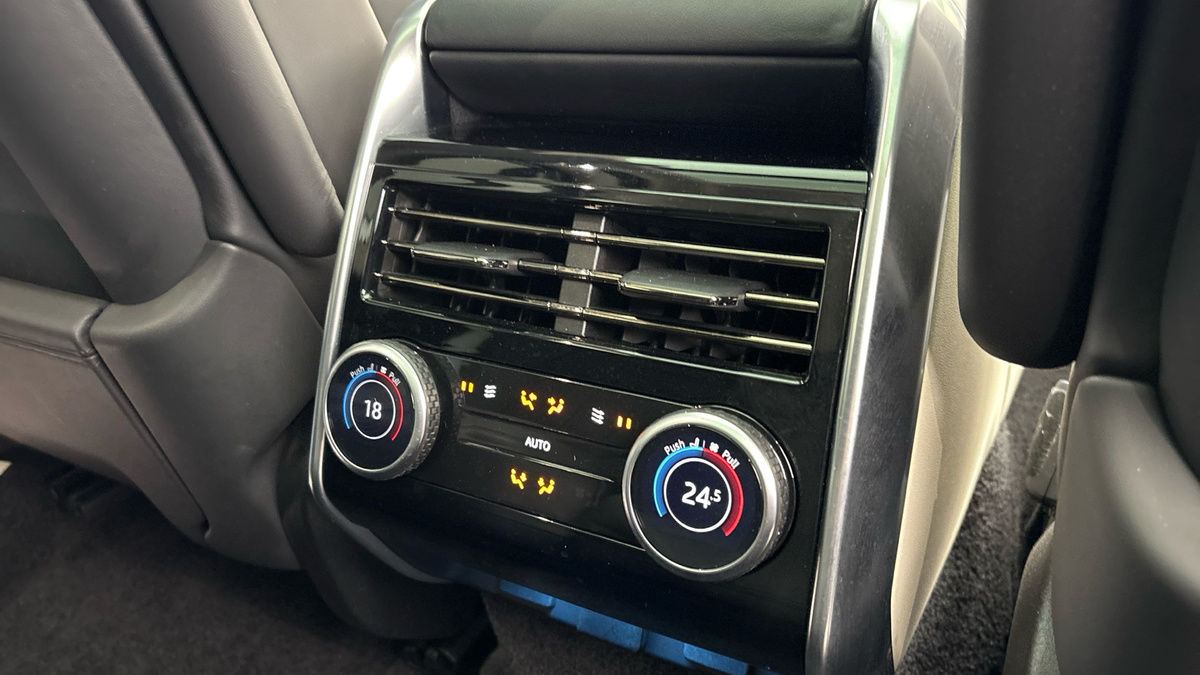 Land Rover Range Rover Image 27