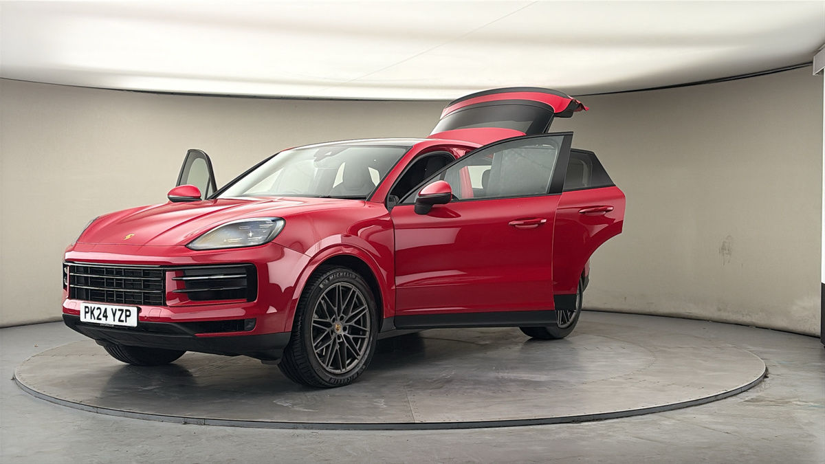 More views of Porsche Cayenne