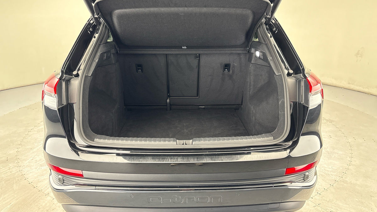 Audi Q4 e-tron Image 12