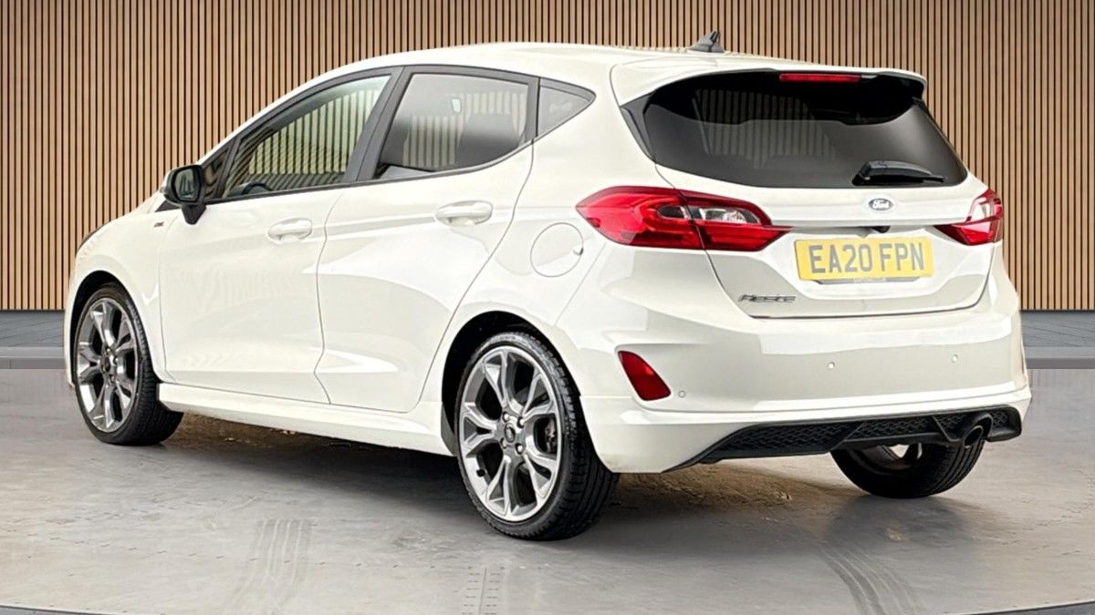 Ford Fiesta Image 2