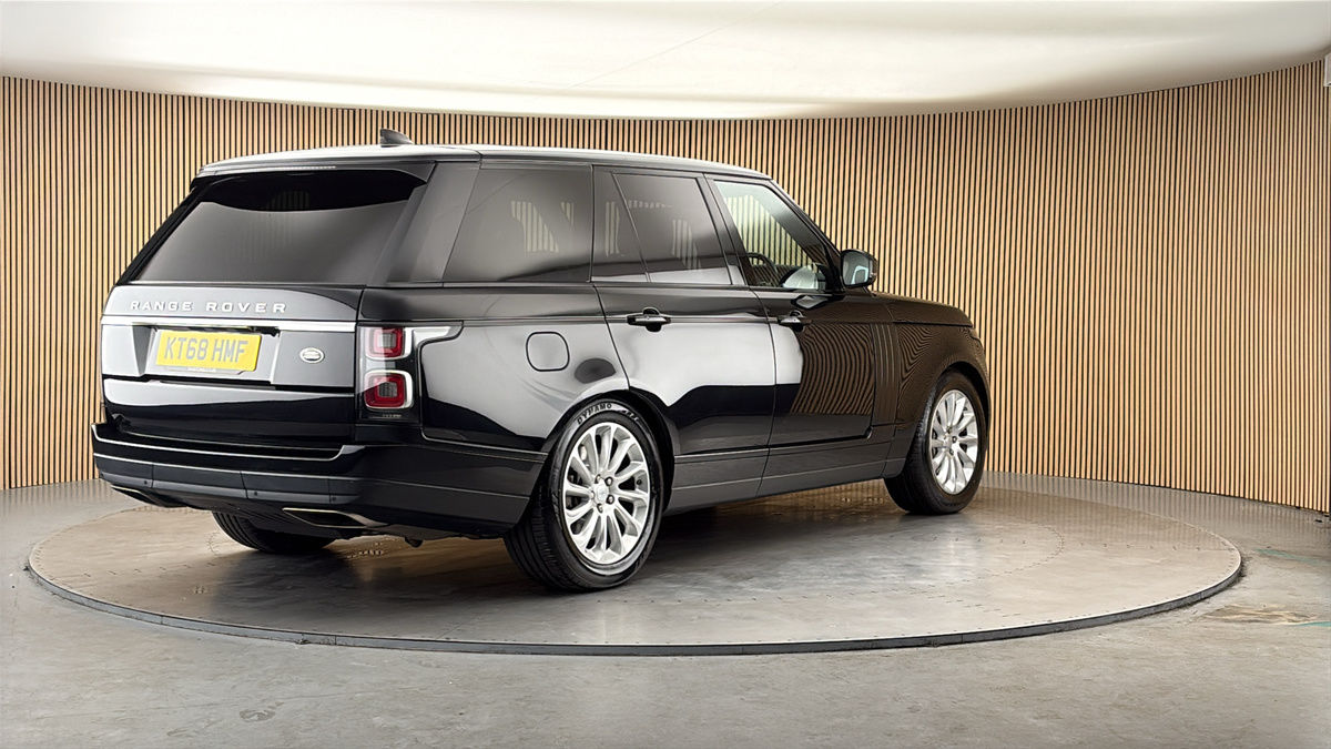 More views of Land Rover Range Rover