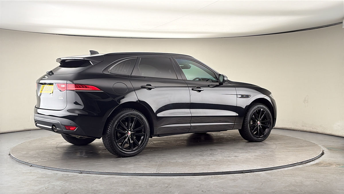More views of Jaguar F-PACE