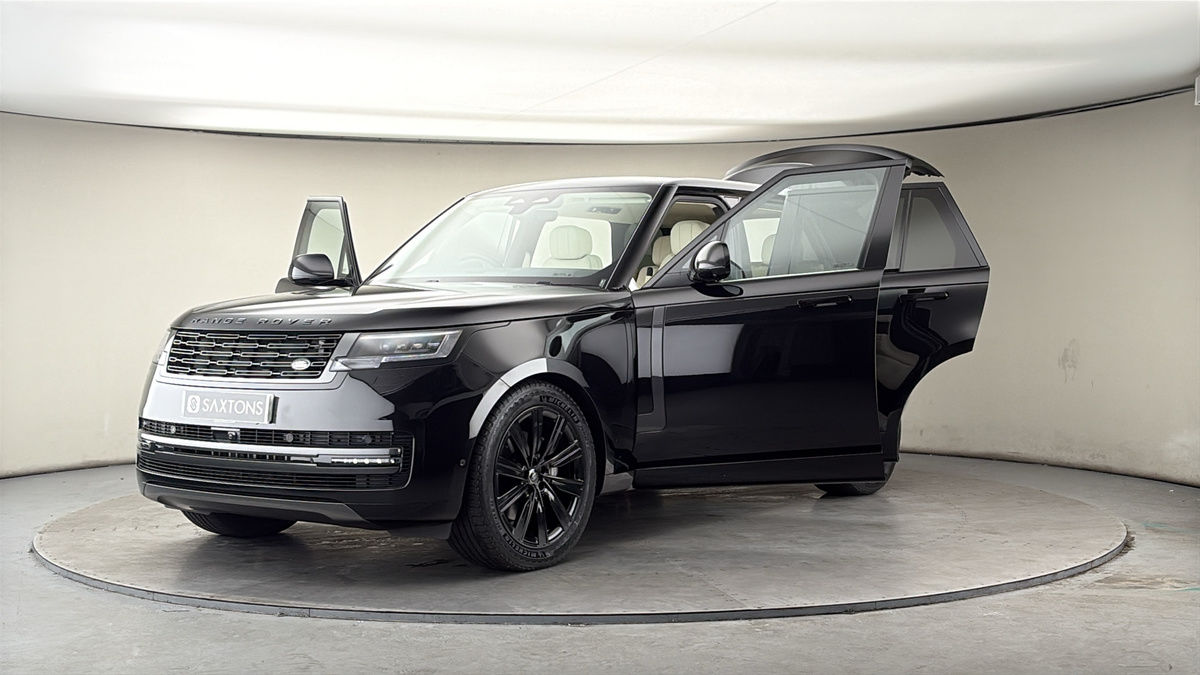 More views of Land Rover Range Rover