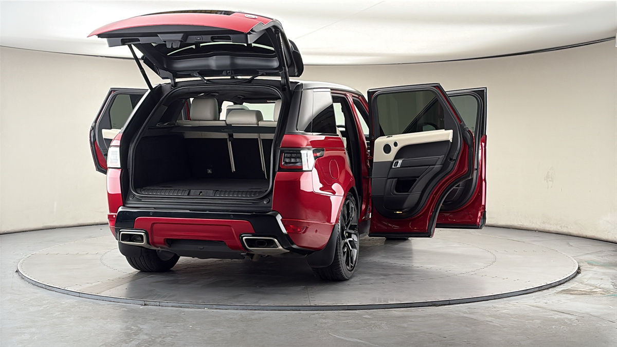 More views of Land Rover Range Rover Sport