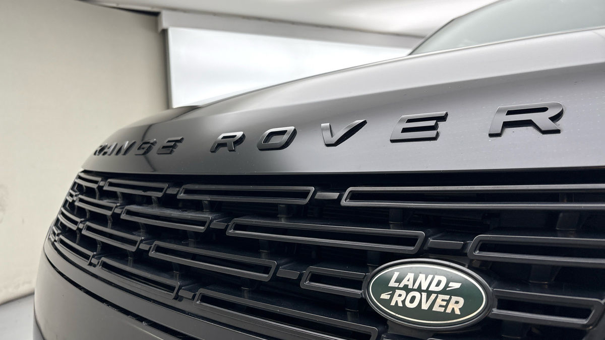 Land Rover Range Rover Sport Image 24
