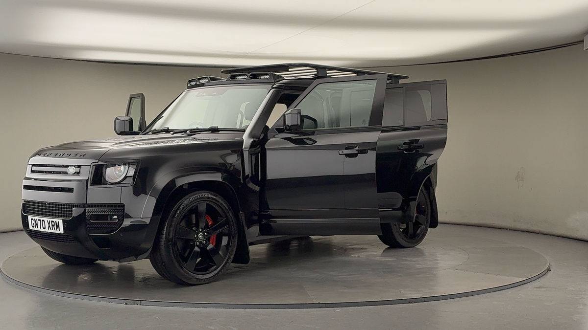 More views of Land Rover Defender 110