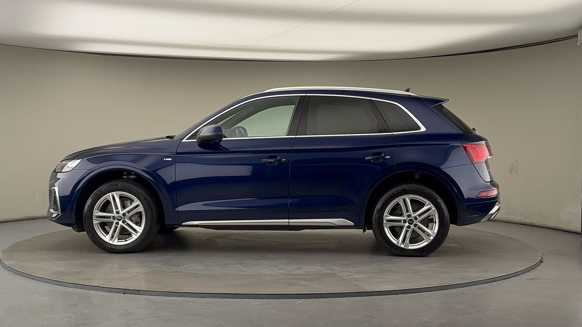 More views of Audi Q5