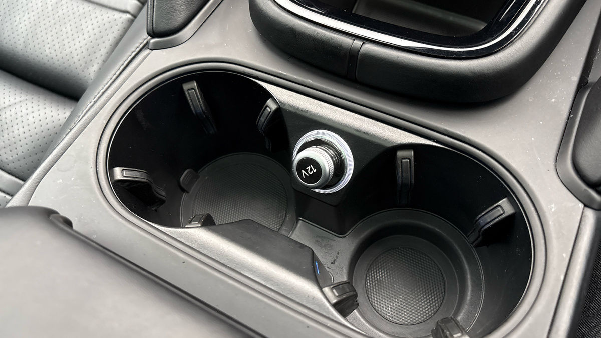 Porsche Cayenne Image 27