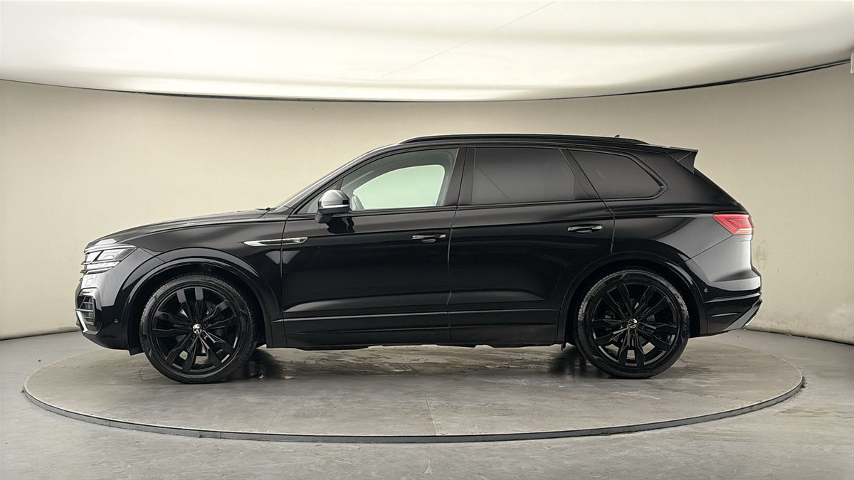 Volkswagen Touareg Image 15