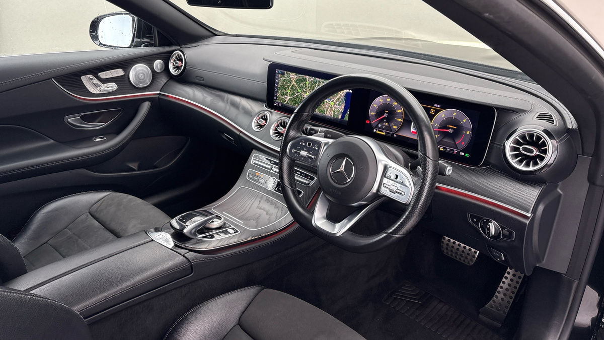 Mercedes-Benz E Class Image 5