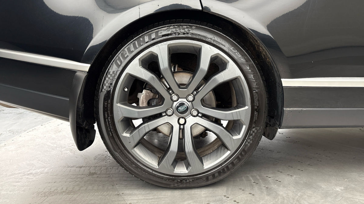 Land Rover Range Rover Image 10