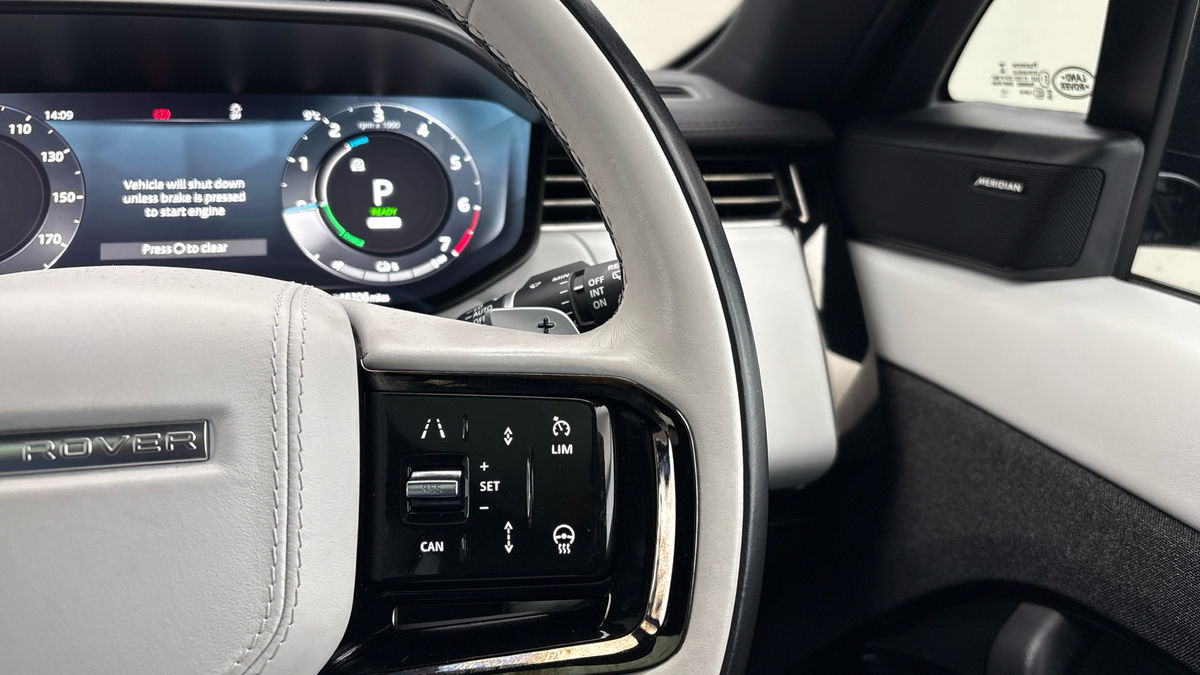 Land Rover Range Rover Sport Image 14