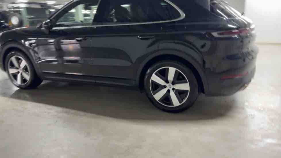 More views of Porsche Cayenne