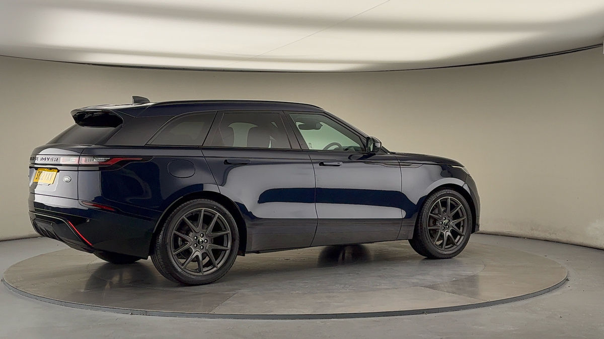 More views of Land Rover Range Rover Velar