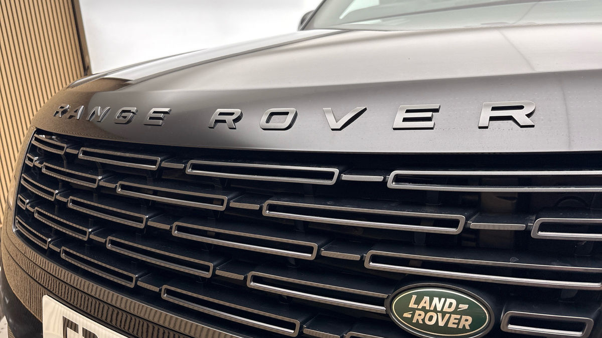 Land Rover Range Rover Image 24