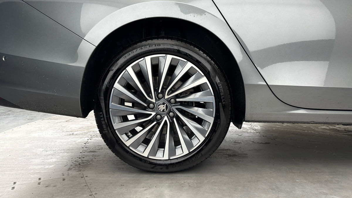 Skoda Superb Image 10