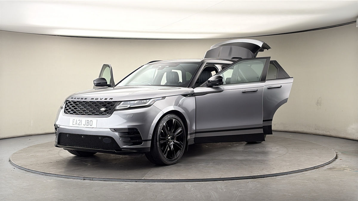 More views of Land Rover Range Rover Velar