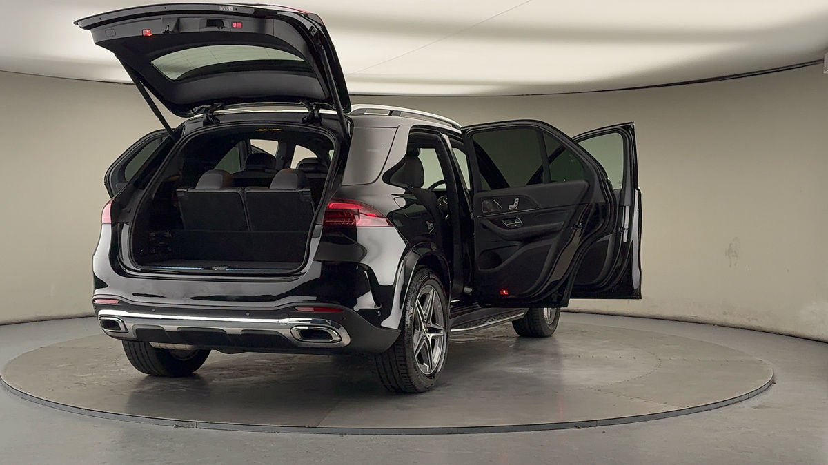 More views of Mercedes-Benz GLE