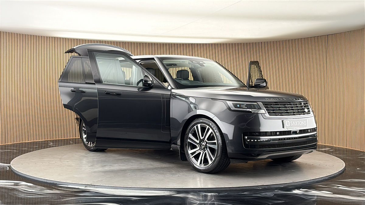 More views of Land Rover Range Rover