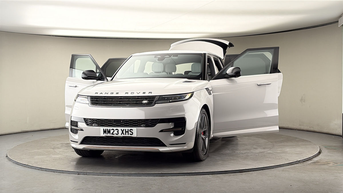 More views of Land Rover Range Rover Sport