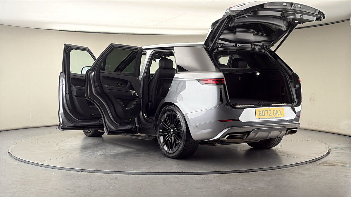 Land Rover Range Rover Sport Image 23