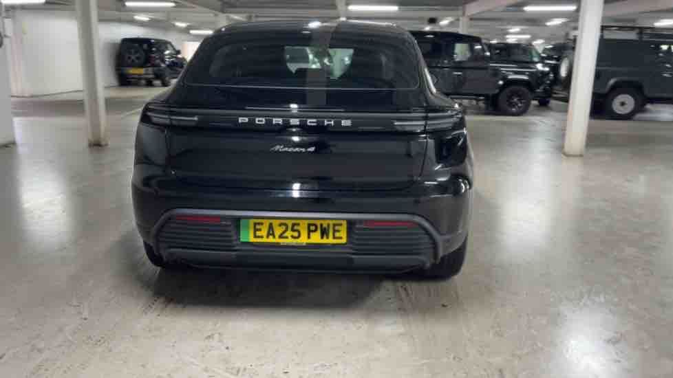 More views of Porsche Macan