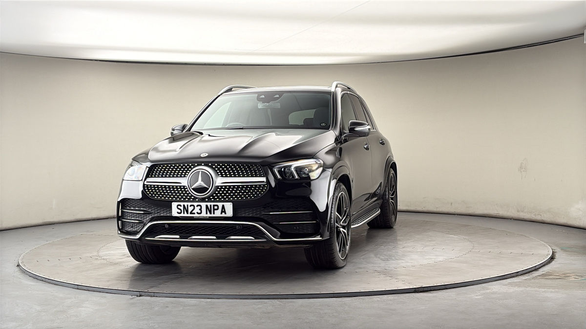 More views of Mercedes-Benz GLE