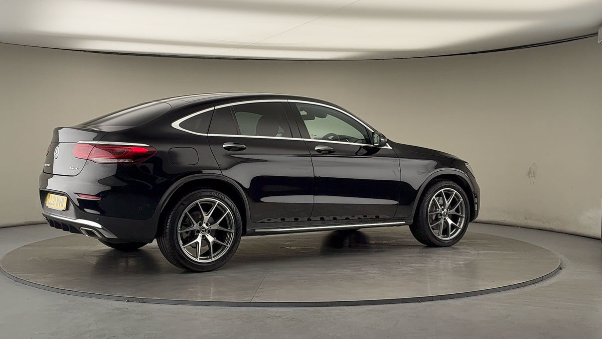 More views of Mercedes-Benz GLC