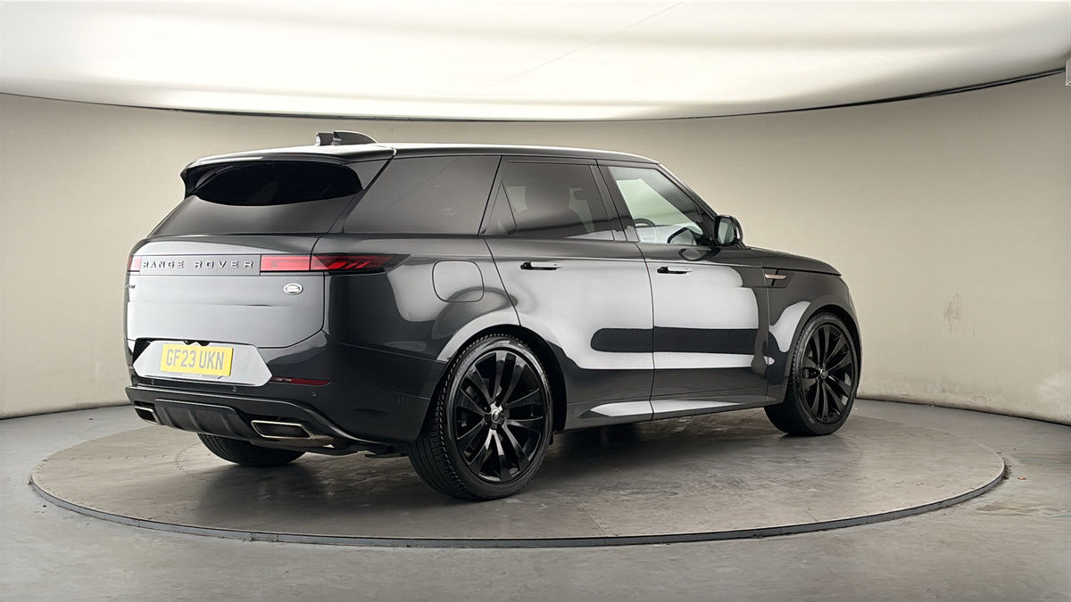 Land Rover Range Rover Sport Image 21