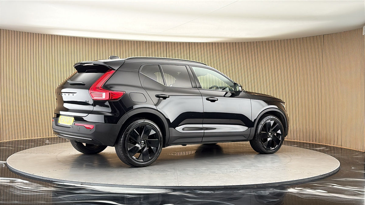 More views of Volvo XC40
