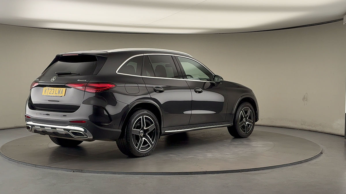 Mercedes-Benz GLC Image 21