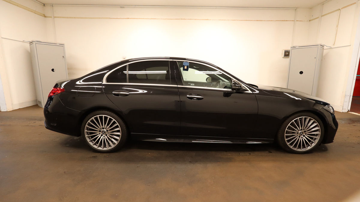 Mercedes-Benz C Class Image 5