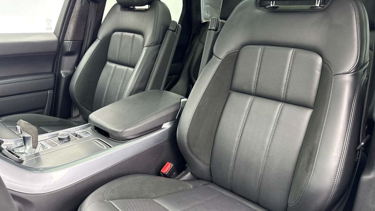 Land Rover Range Rover Sport Image 7