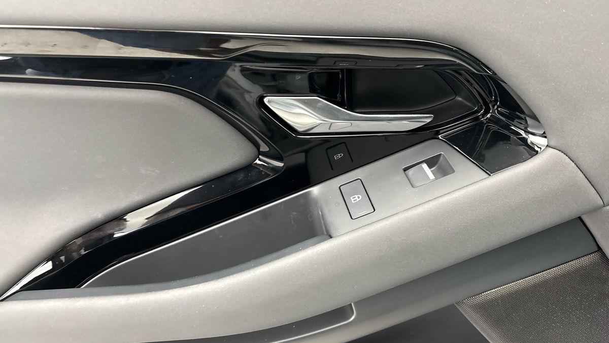 Land Rover Range Rover Evoque Image 19